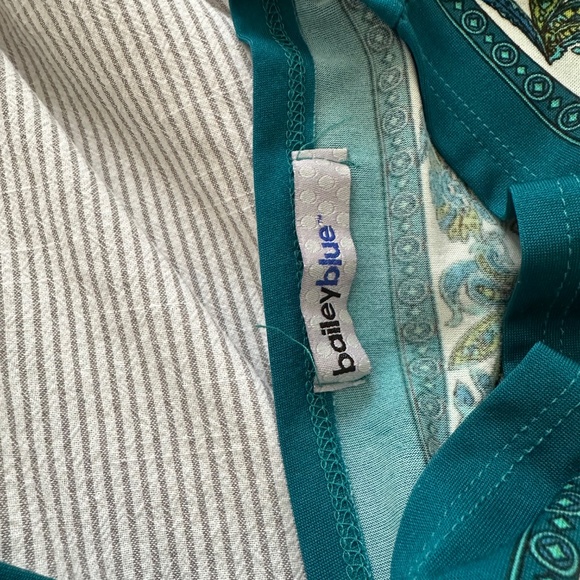 Tunic - Picture 3 of 3